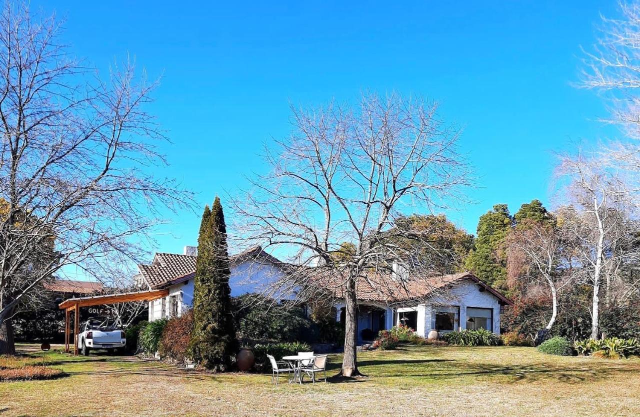 Golf - Casa De Huespedes Villa Tandil Exterior foto