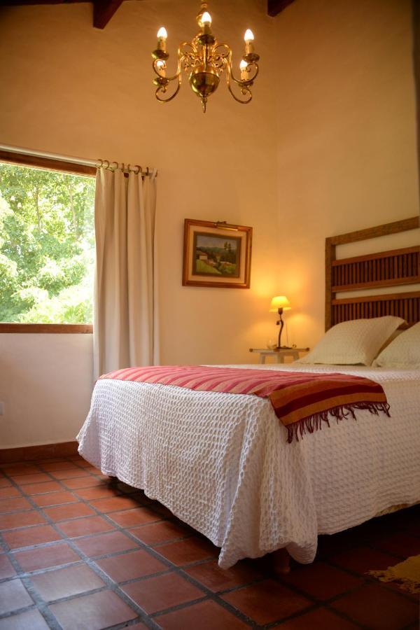 Golf - Casa De Huespedes Villa Tandil Exterior foto